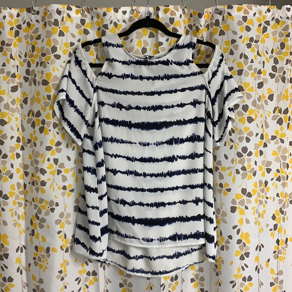Cold shoulder shirt.
